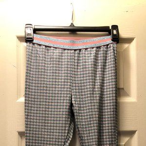 365 KiDS From Garanimals size 7 pink and blue boot cut leggings
